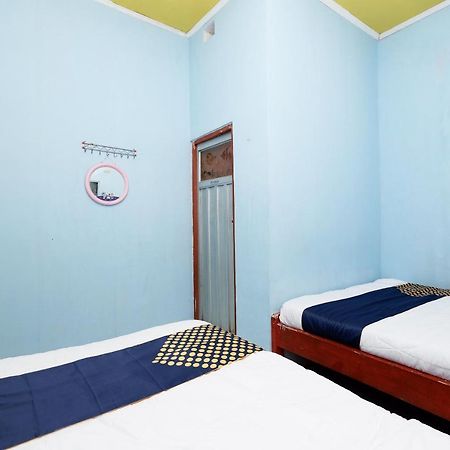 Spot On 2112 Homestay Lestari Dieng Syariah Diyeng 外观 照片