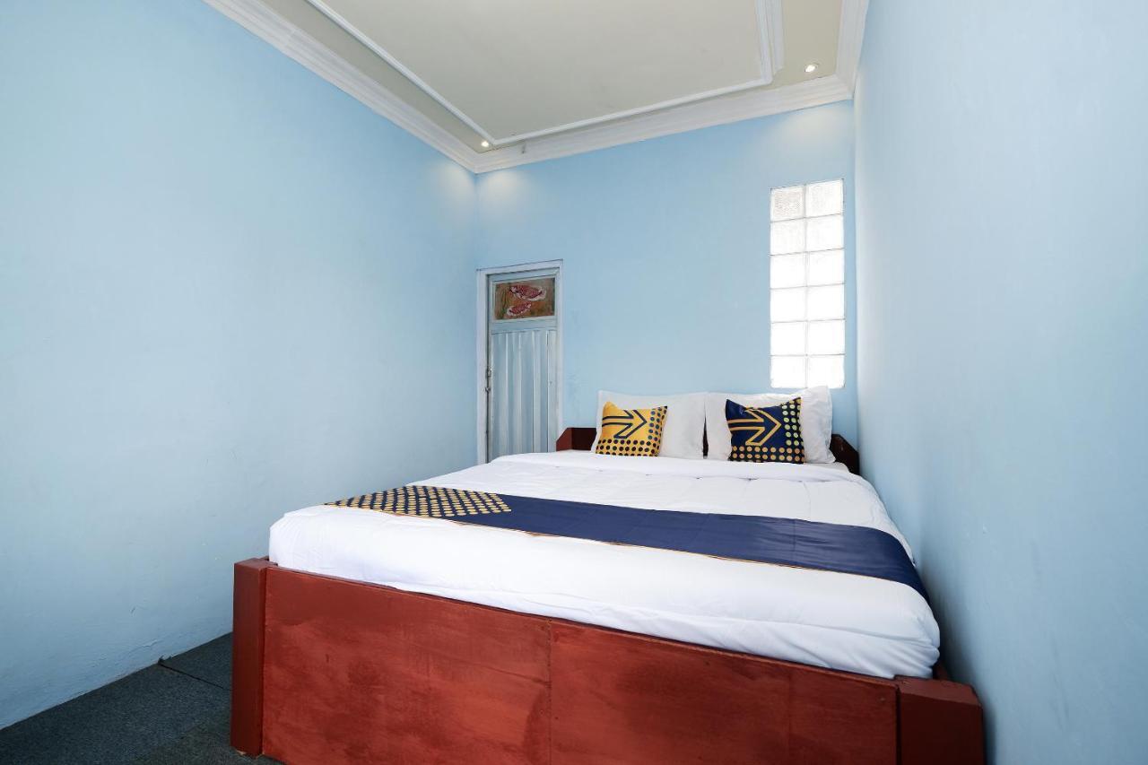 Spot On 2112 Homestay Lestari Dieng Syariah Diyeng 外观 照片