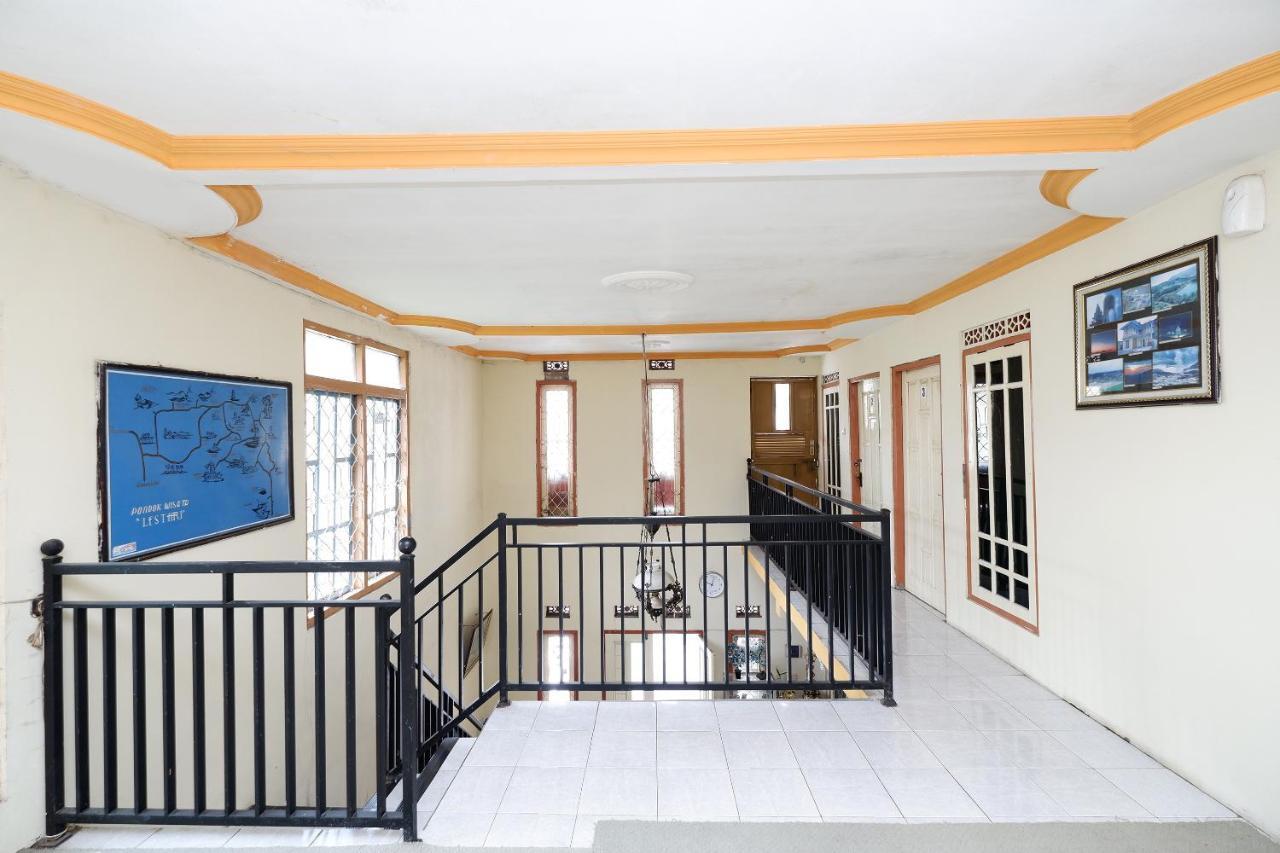 Spot On 2112 Homestay Lestari Dieng Syariah Diyeng 外观 照片